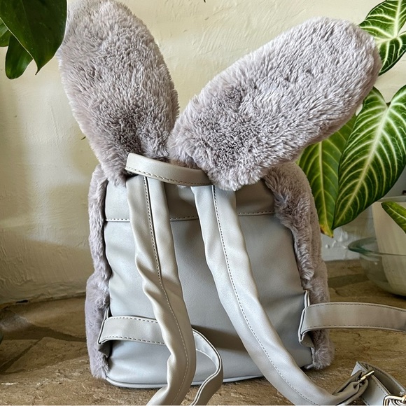3 AM FOREVER Fluffy Bunny Backpack Purse - Picture 5 of 14